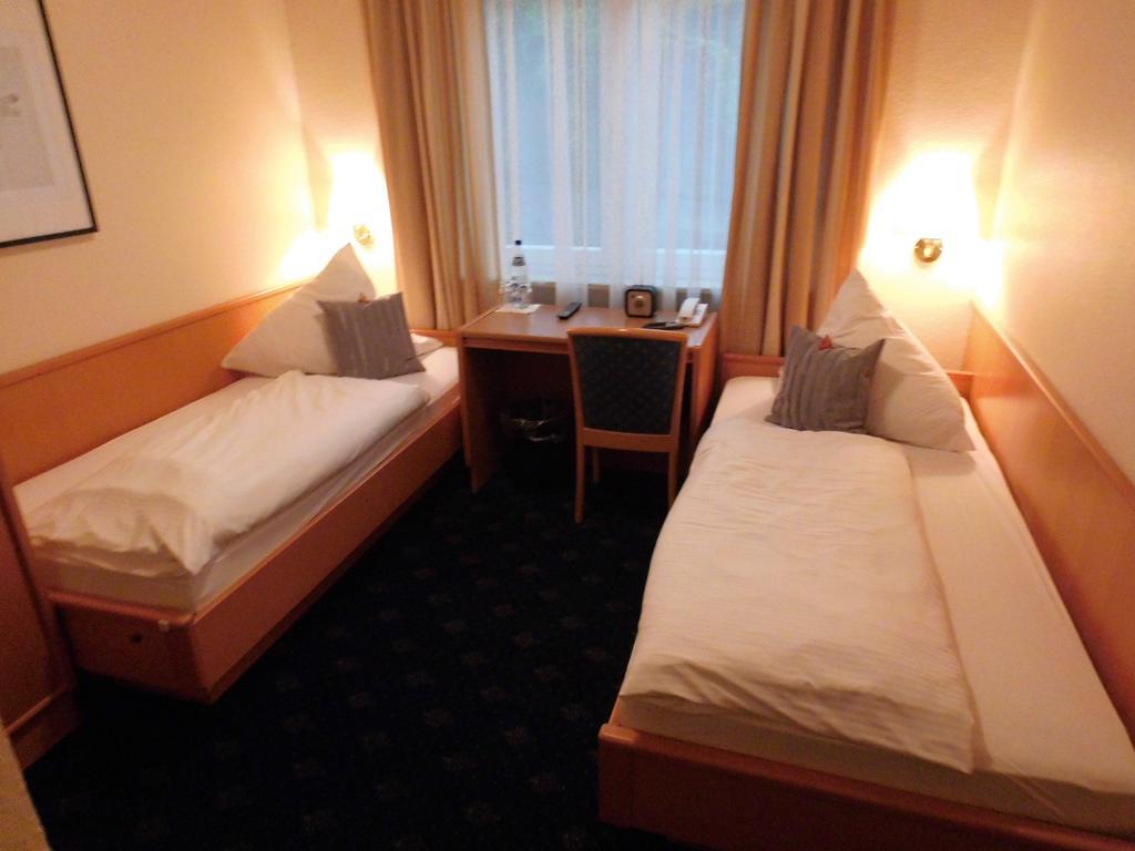 Hotel Oelen&Holgers Brasserie und Lounge Bad Bentheim Zimmer foto